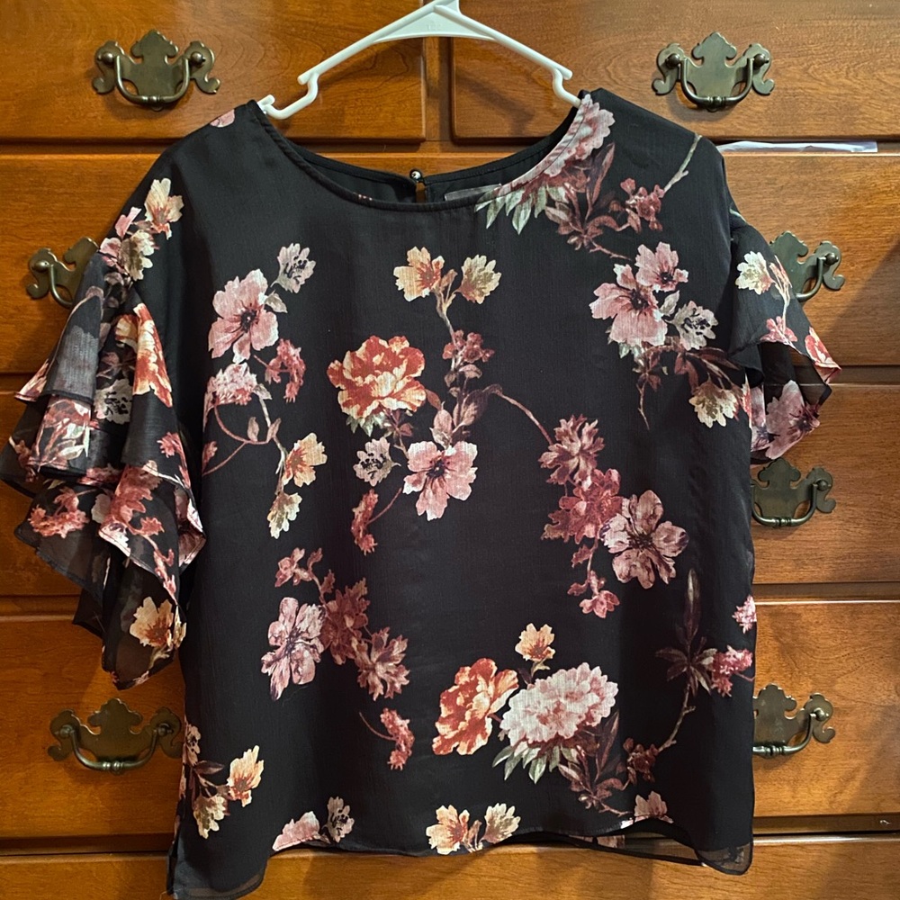 Vince Camuto top
